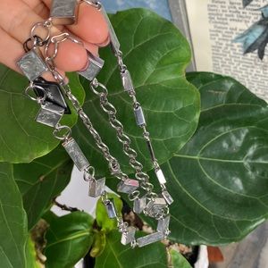 Necklace fashion statement silver-tone 19” long new